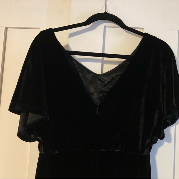 Revelry Gwen Maternity Dress, Size 6 - Picture 2 of 4